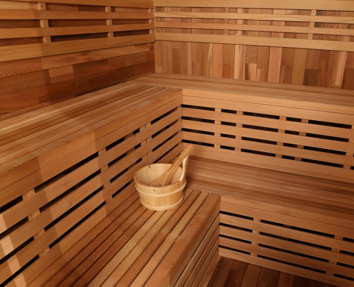 屋外ヘムロック遠赤外線サウナ